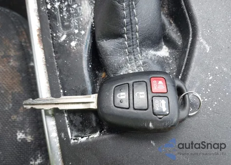 2016 Toyota Camry Le z USA, uszkodzony, nr VIN 4T4BF1FK3GR578975